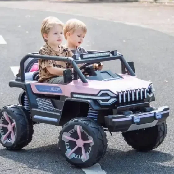 Vue 2 de VOITURE BIG JEEP LED ELECTRIQUE 12V 4x4