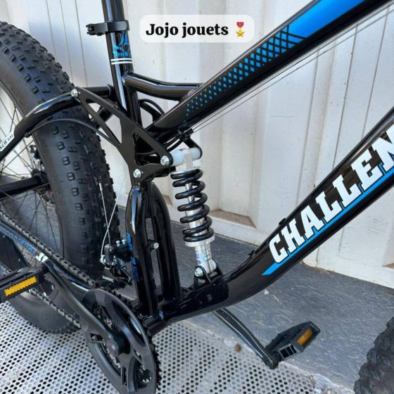 Vue 8 de VÉLO DOWNHILL FAT BIKE CHALLENGE JL 26 Pouces