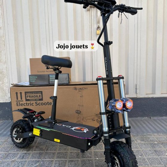 Vue 2 de Trottinette Électrique CADIILO BOSS 60V ⚡️