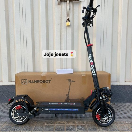 Vue 4 de Trottinette Électrique NANROBOT A15 1000W 48V