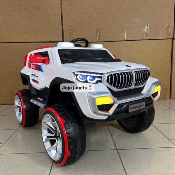 Vue 3 de VOITURE BIG BMW 4X4 ELECTRIQUE 12V
