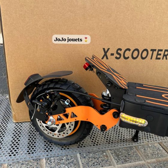Vue 6 de Trottinette Électrique SPORT LINE  Scooter Pro