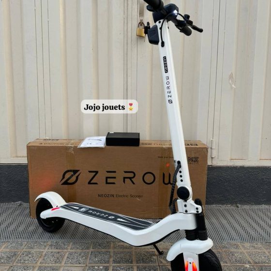 Vue 2 de Trottinette Électrique ZEROW NEOZIN 600W 36V