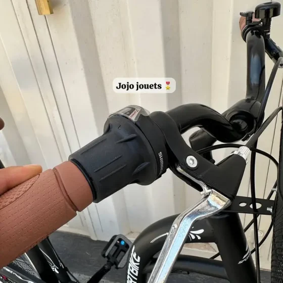 Vue 9 de Vélo Madame Classique Pro SPORTBIKE 28 Pouce